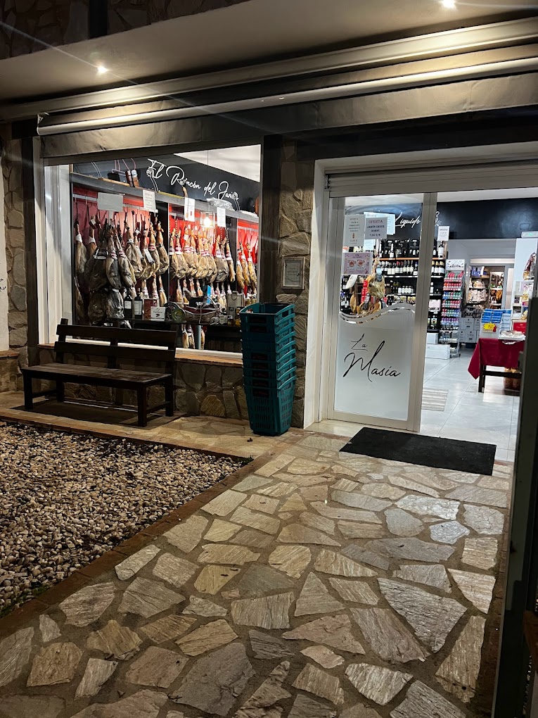 Jamones La Masía en Arroyo del Ojanco Jaén