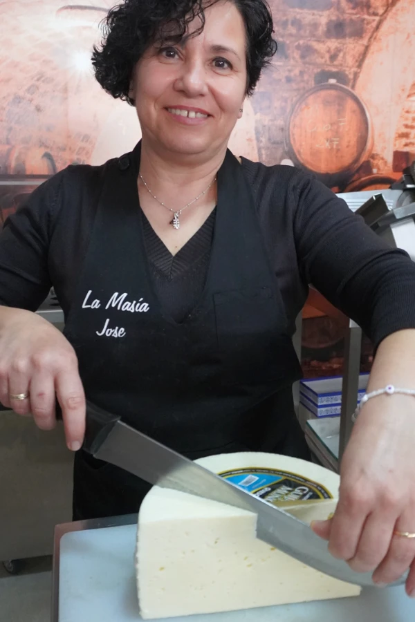 Quesos procedentes de productores con ganado propio