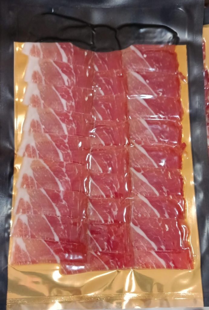 SOBRE JAMON DUROC ARTISAN CORTADO MAS DE 28 MESES DE CURACION.