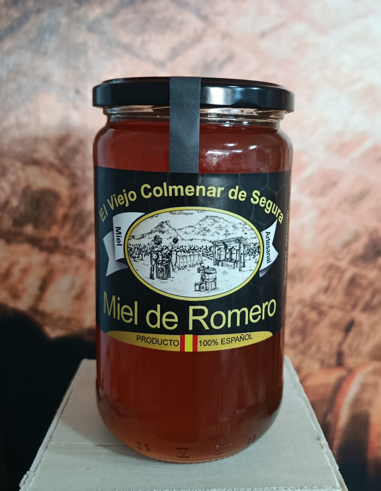 MIEL DE ROMERO. El viejo colmenar de Segura y Cazorla.